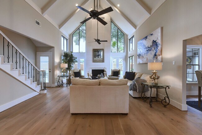 Foto del edificio - 1706 Cedar Creek Ct