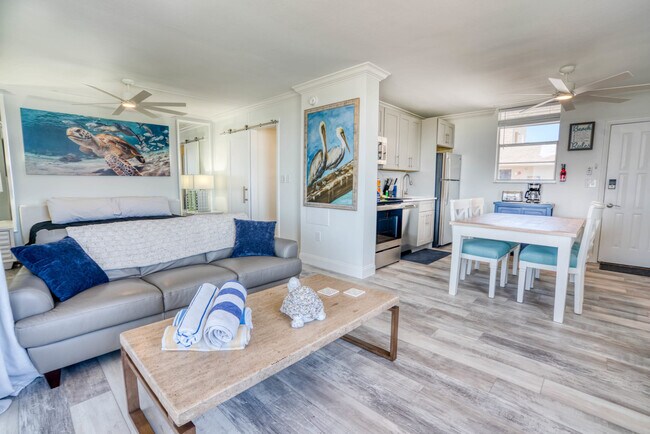 Foto del edificio - 5800 Bonita Beach Rd SW