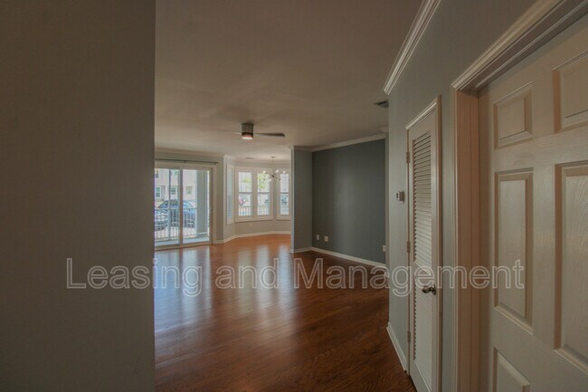 Photo - 130 River Landing Dr Apartment