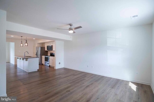 Foto del edificio - 15 PITCH PINE Ct