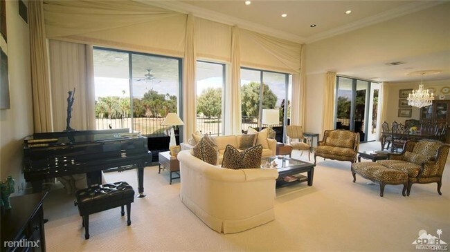 Building Photo - 3 br, 3 bath Condo - 910 Island Dr Apt 301