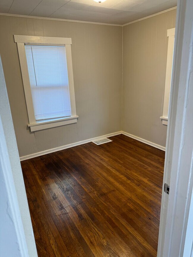 Foto del edificio - 2 Bedroom House - RENT SPECIAL!