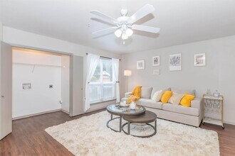 Building Photo - 1088 Park Plaza Dr