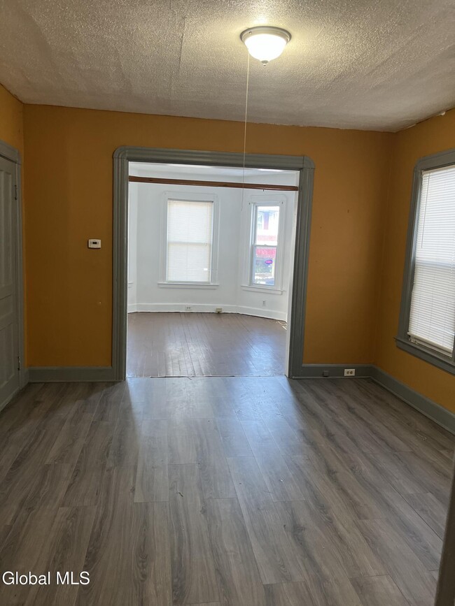 Building Photo - 1638 Van Vranken Ave.