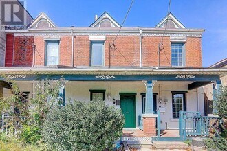 Building Photo - 928 Eastern Ave