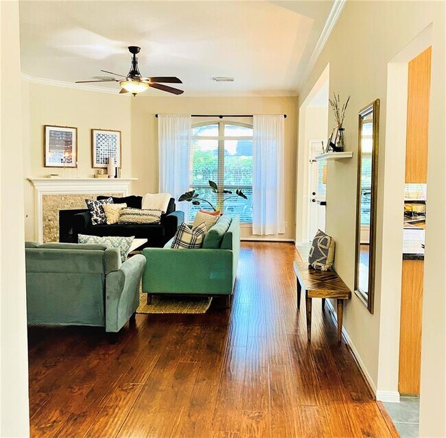 Building Photo - 23131 Willow Canyon Dr