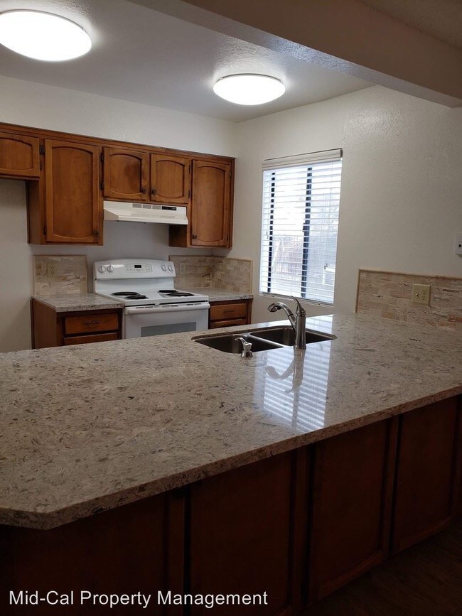 Foto del edificio - 2728-2728 W Mission Ct
