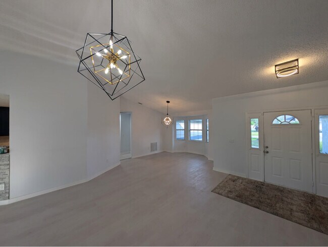 Building Photo - 103 Beauford Ln