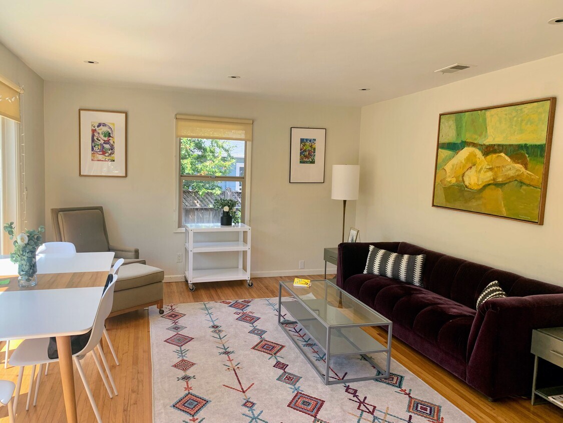 living room - 1710 Derby St