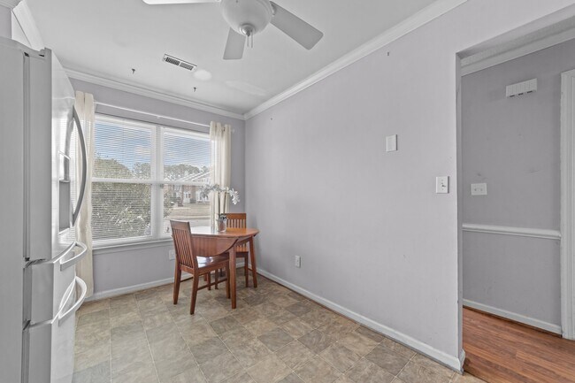 Foto del edificio - 802 Nottaway Dr
