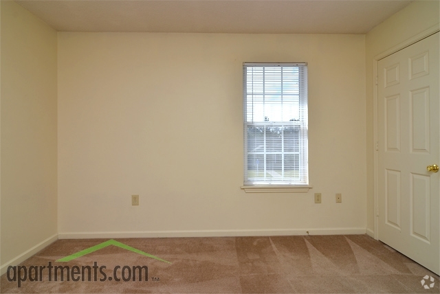 Bedroom - Hickory Run Apartments