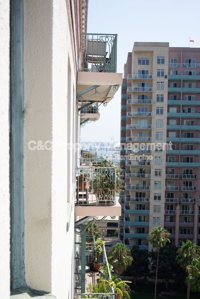 Building Photo - 455 E Ocean Blvd