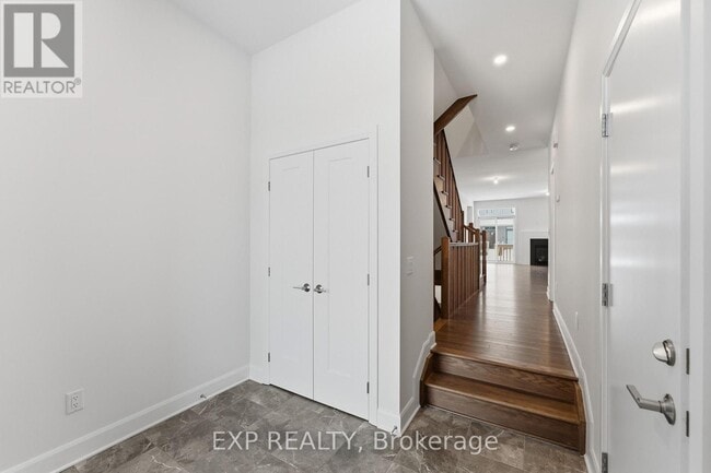 Building Photo - 1192 Spoor St