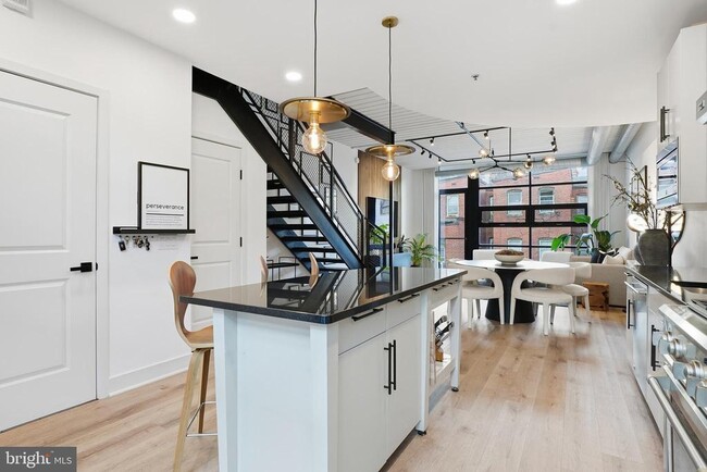 Building Photo - 2125 14th St NW