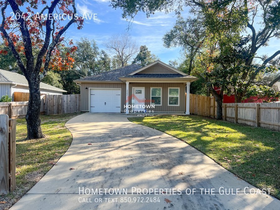 Foto principal - 3-Bedroom Home Minutes from NAS Pensacola
