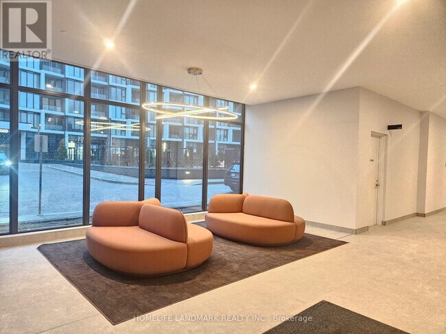 Building Photo - 1 Quarrington Ln