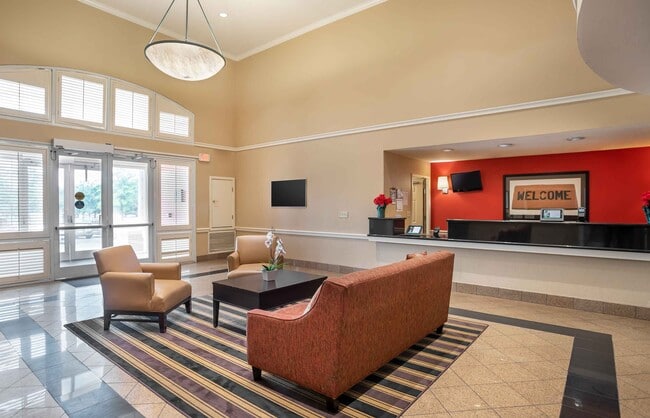 Building Photo - Furnished Studio-Columbia - Columbia Corpo...