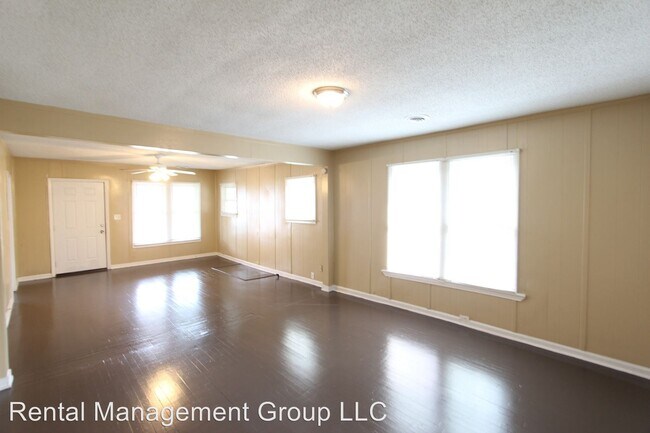 Building Photo - 3 br, 1 bath House - 306 83rd Street South
