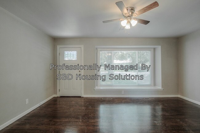 Foto del edificio - 9800 Beacon Ave