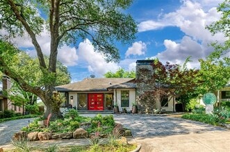 Building Photo - 803 Brookhurst Dr Building Photo - 803 Brookhurst Dr