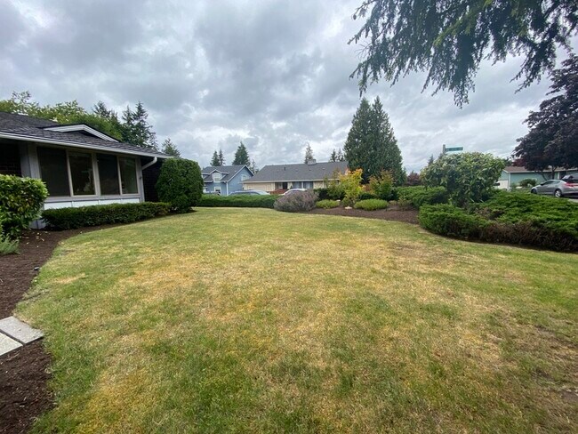 Foto del edificio - 17005 159th Pl SE