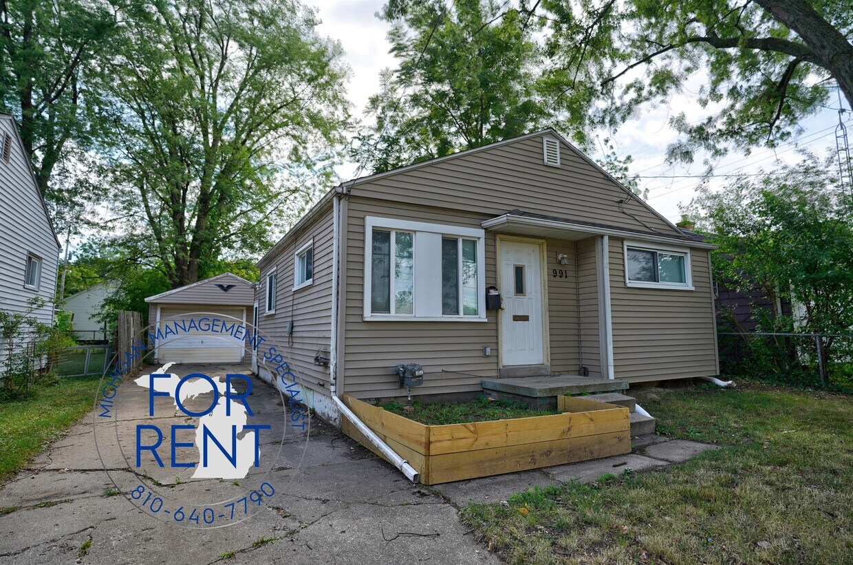 991 Hubbard Ave, Flint, MI 48503 House Rental in Flint, MI