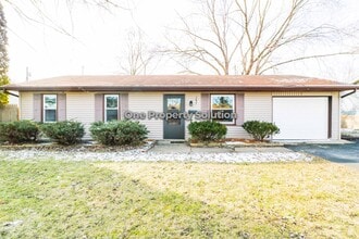 Building Photo - 1637 E 33rd Ave