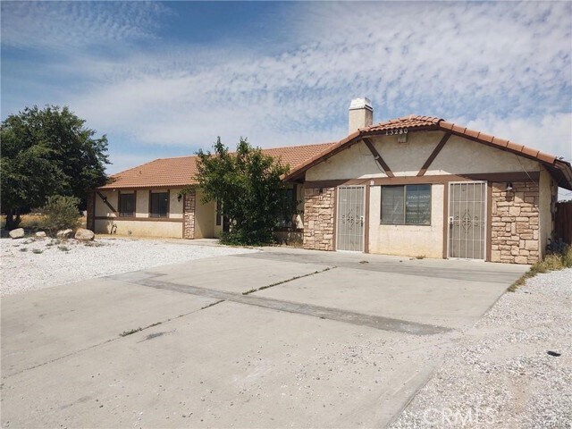 Foto principal - 13280 Amargosa Rd