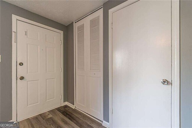 Foto del edificio - 806 Houndstooth Trail NW