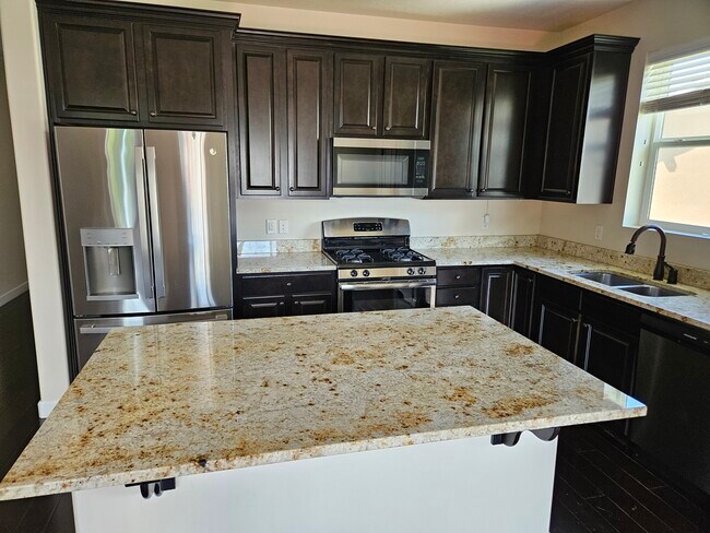 Foto del edificio - 571 S 360 East Cir