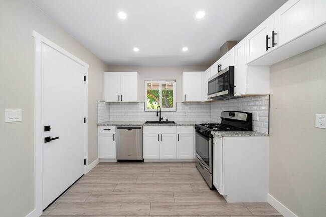 Foto del edificio - 3944 Apple Blossom Way