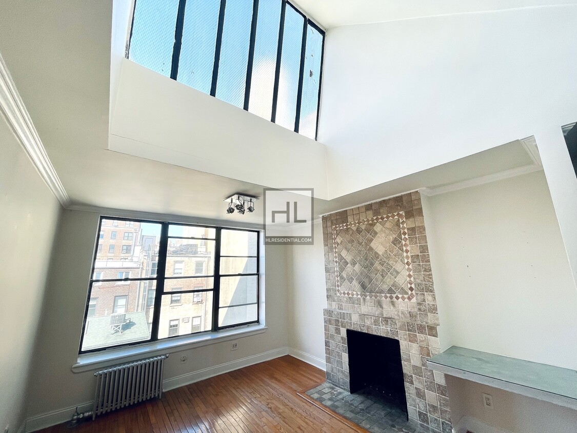 Primary Photo - Amazing STUDIO | West 8th Street