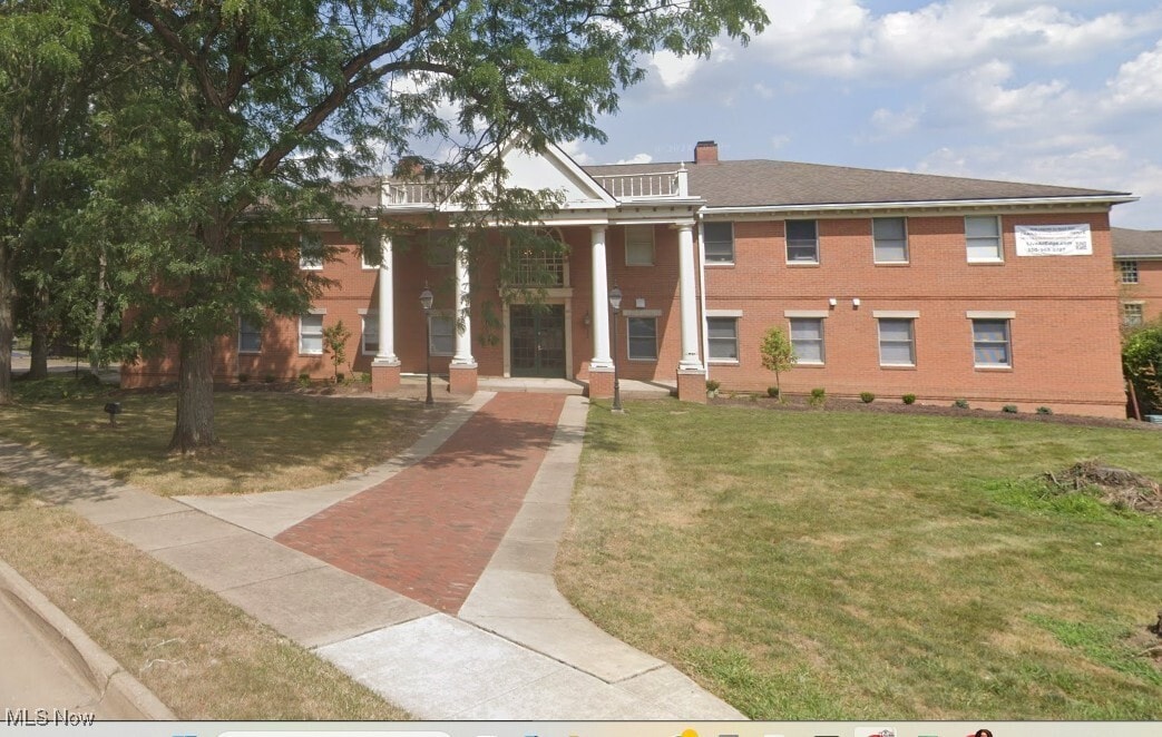 Foto principal - 1765 Merriman Rd