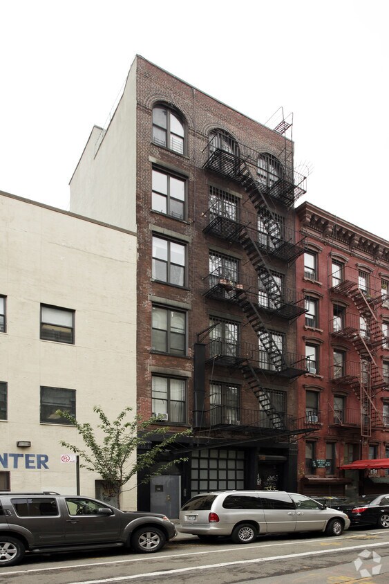 Building Photo - 178 Suffolk St