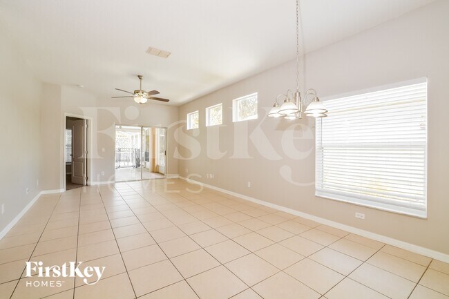 Foto del edificio - 1242 Longville Cir