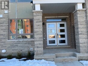 Building Photo - 276 Lagerfeld Dr