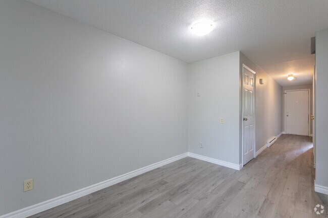 2 chambres, 1 salle de bain - 93 m² - Salle à manger - Brookside Park