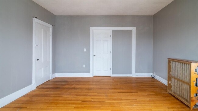 Foto del edificio - 106 Beacon St