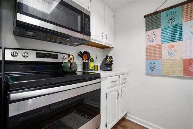 Foto del edificio - 128 Du Rhu Dr