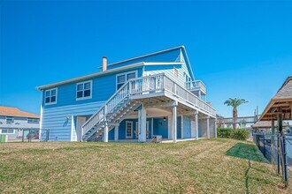 Building Photo - 976 Bonita Dr