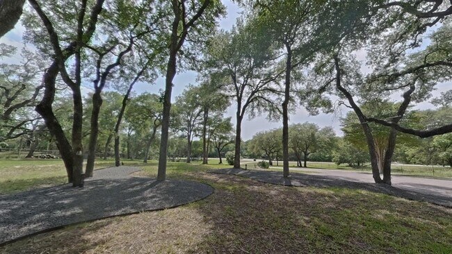 Building Photo - 1127 Penion Dr