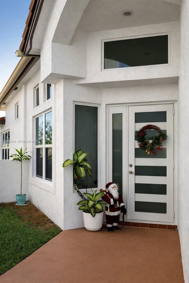 Foto del edificio - 3038 Marion Ave