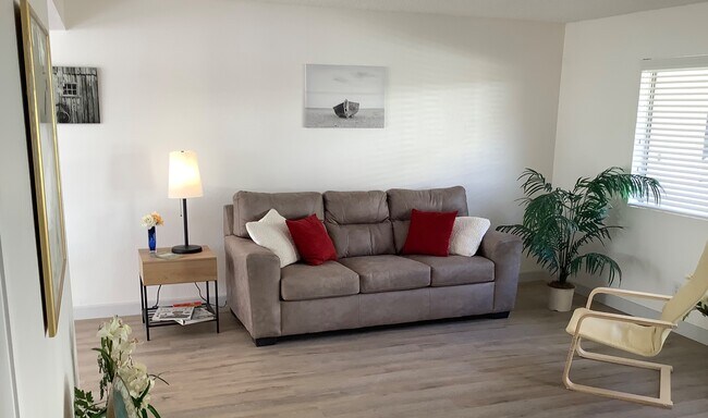 Foto del edificio - Palms Village