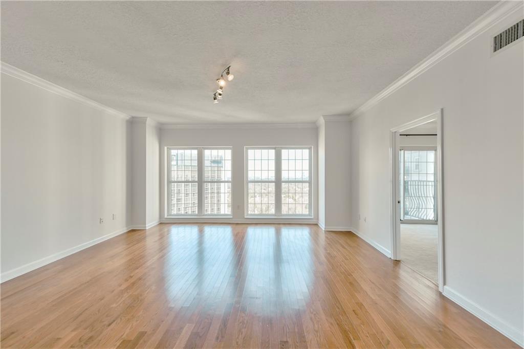 Foto principal - 195 14th St NE