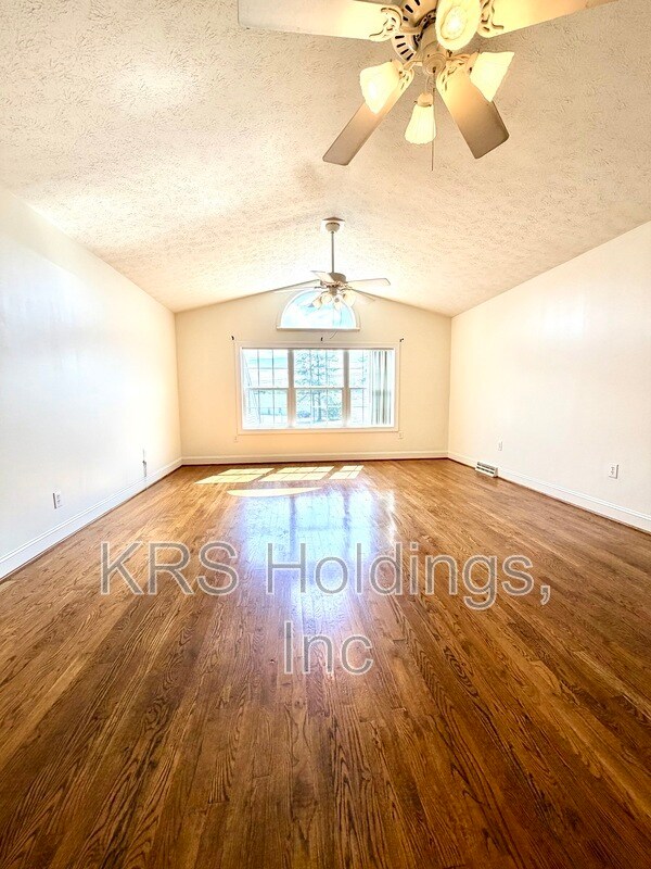 Foto del edificio - 3415 Thomas Jefferson Rd
