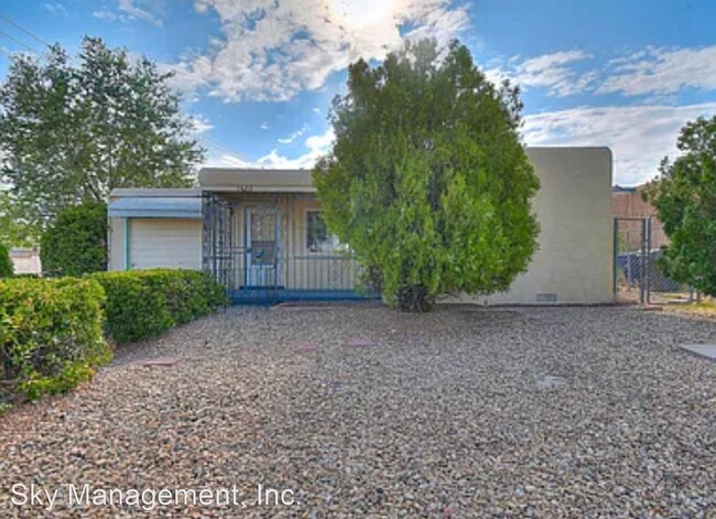 Building Photo - 3 br, 2 bath House - 1400 Buena Vista Dr SE