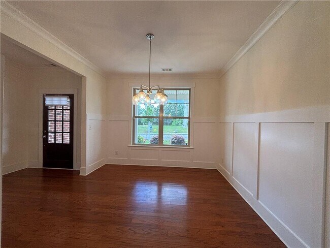 Building Photo - 1777 Weatherbrook Cir