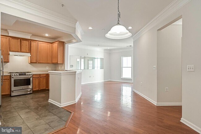 Building Photo - 2921 Deer Hollow Way