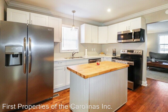 Building Photo - 3 br, 2 bath House - 203 Lincoln St.