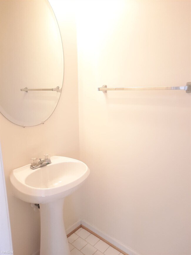 Foto del edificio - 3 br, 2.5 bath Townhome - 4006 Eastview Court